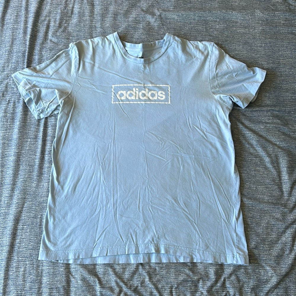 Adidas T-Shirt